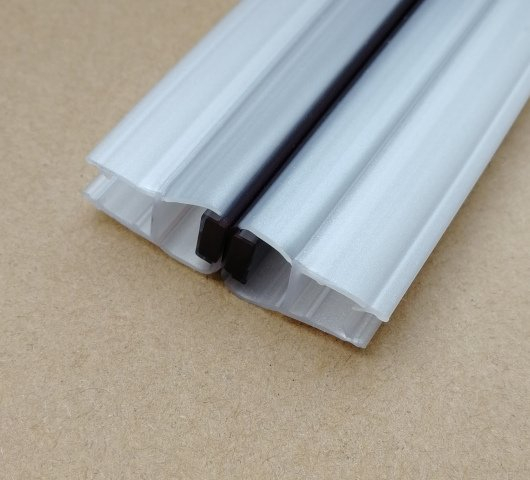 Silver Colour Magnetic Shower Door Seal FC-008B